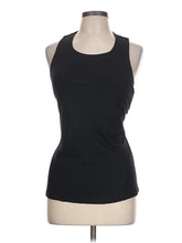 1 size - Lg(Estimated)