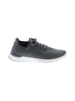 1 shoe size - 9