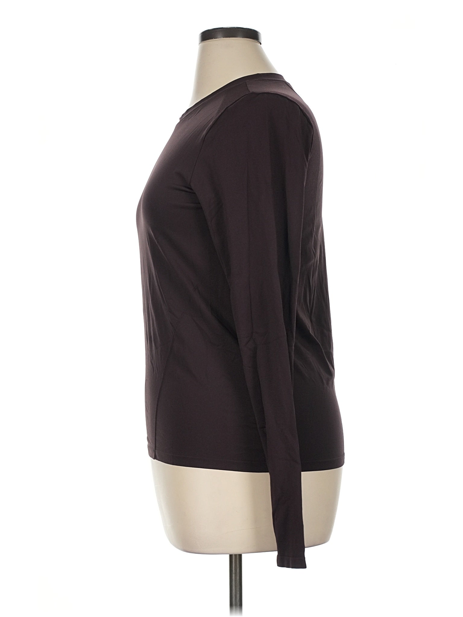 4 size - XL (Estimated)
