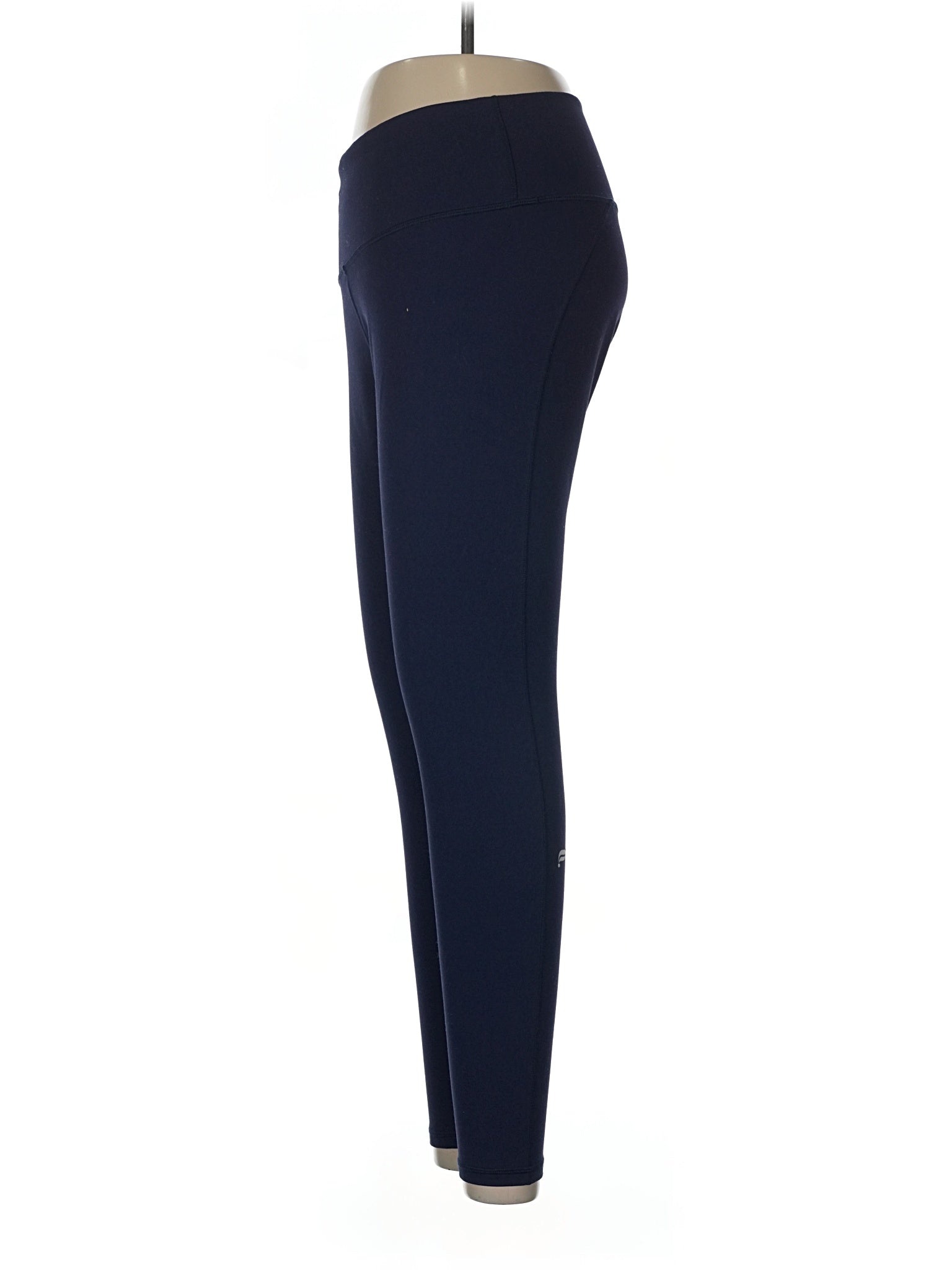 4 size - 6 - 8 (Estimated)