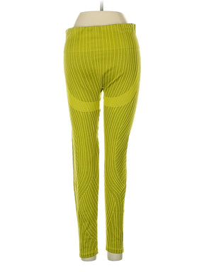 2 size - Sm Estimated