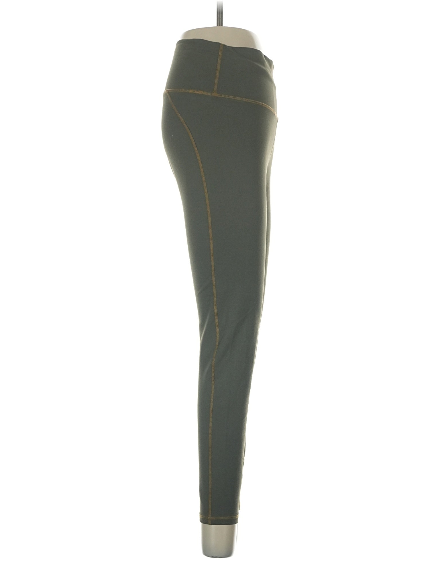 3 size - 26 (Estimated)