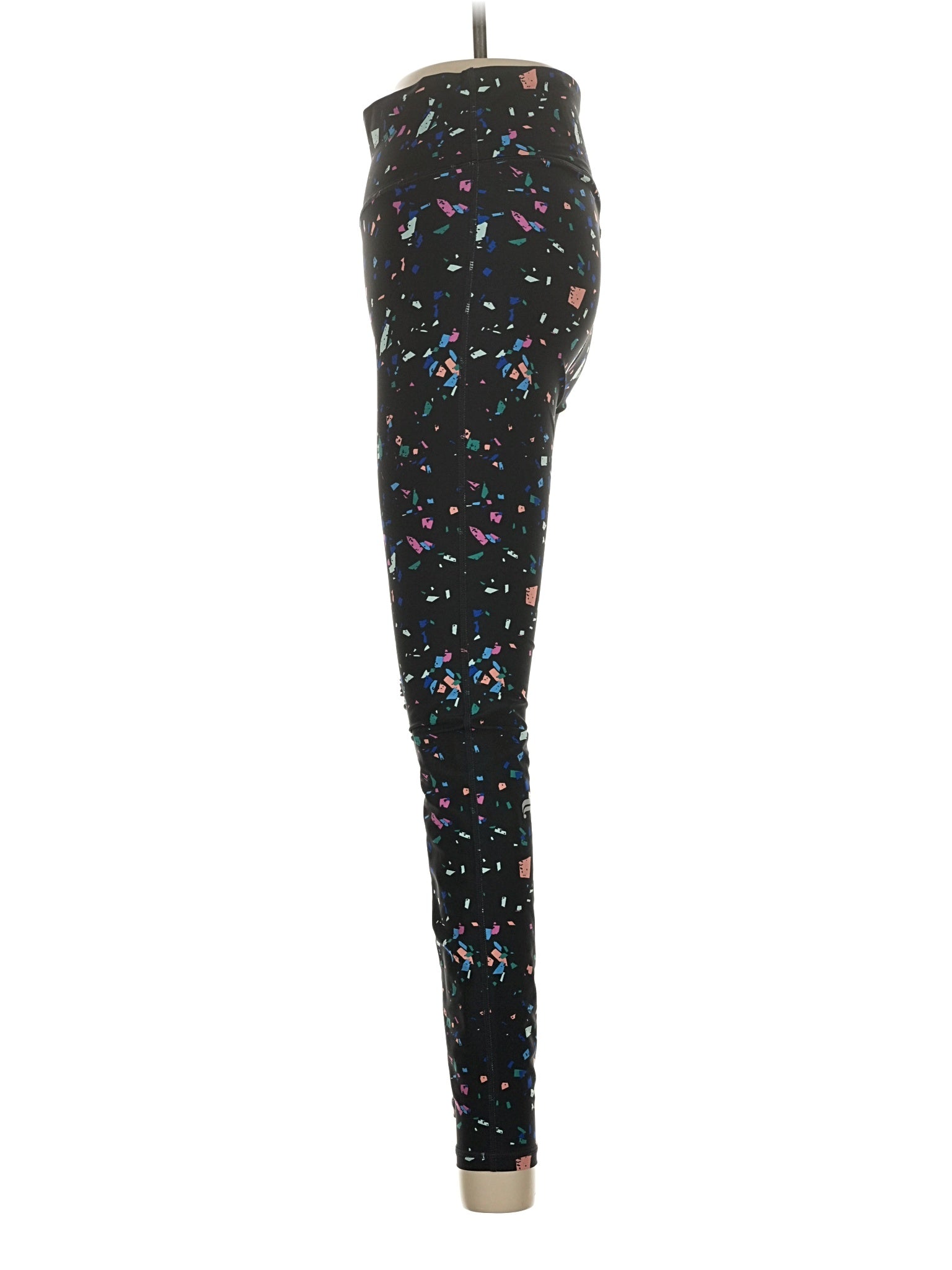 4 size - 24(Estimated)