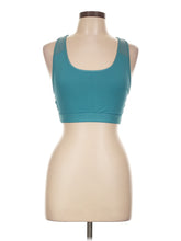 1 size - Lg(Estimated)