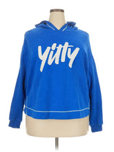 1 size - 3X (Estimated) W