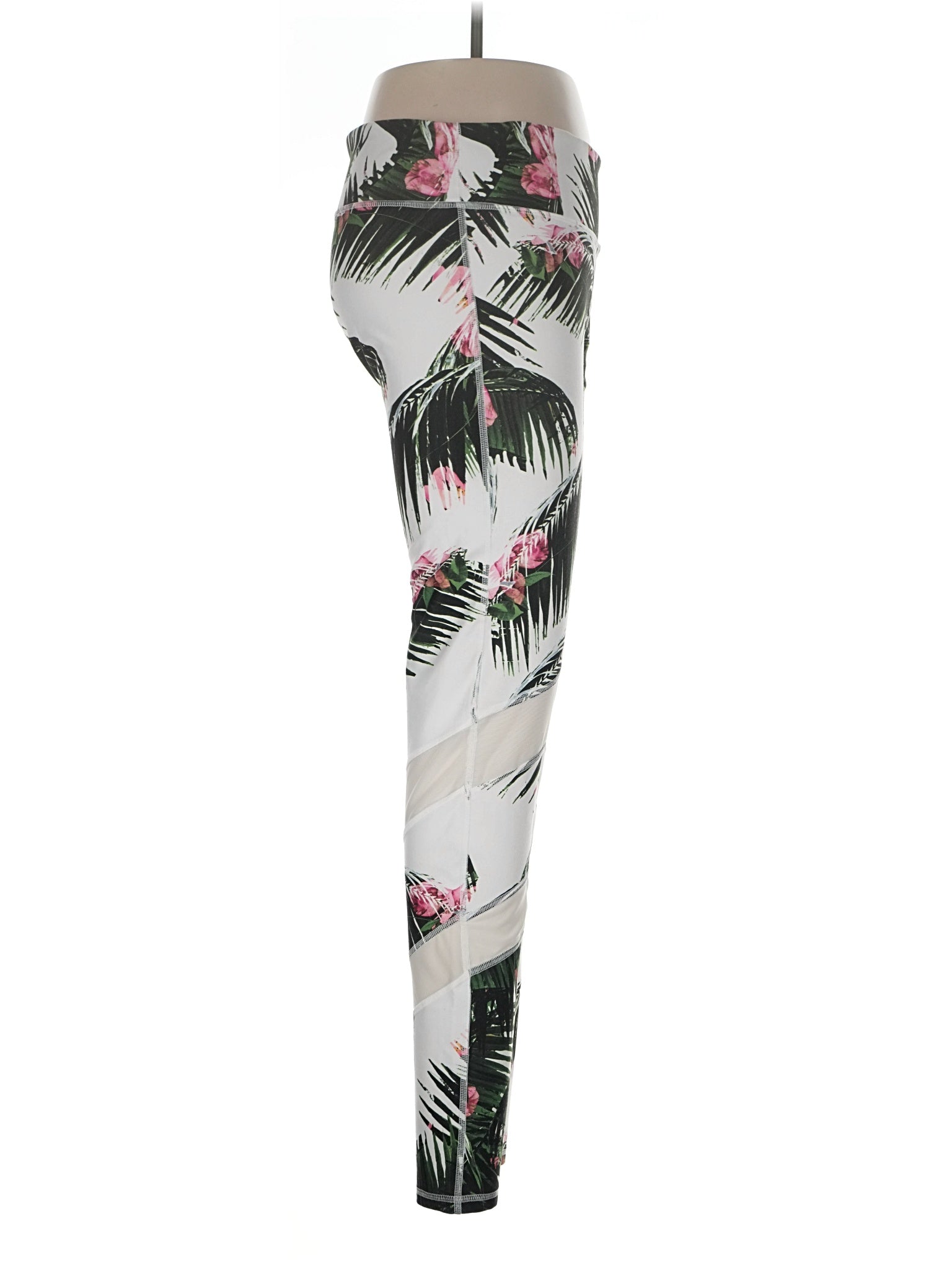 3 size - 32 (Estimated)