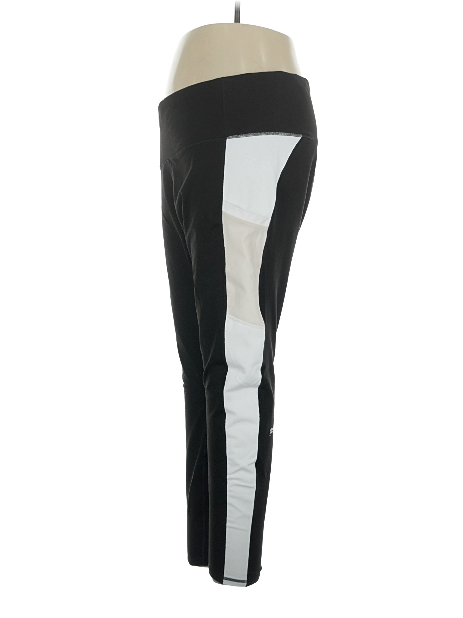 4 size - XL (Estimated)