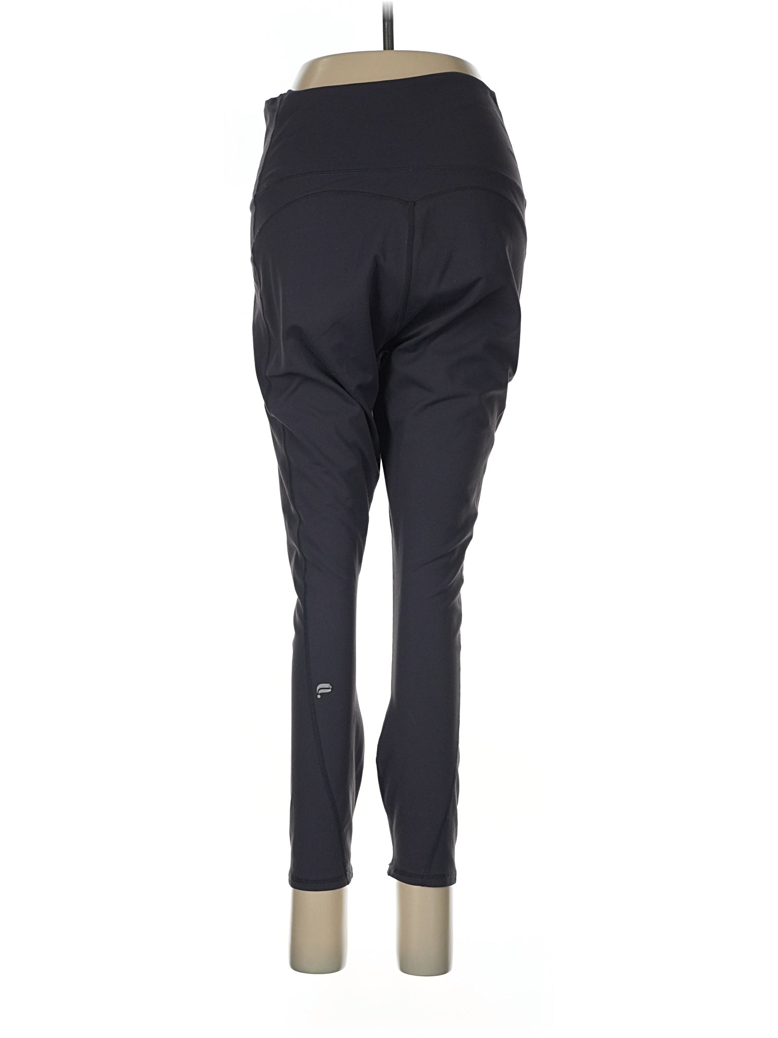 2 waist size - 28