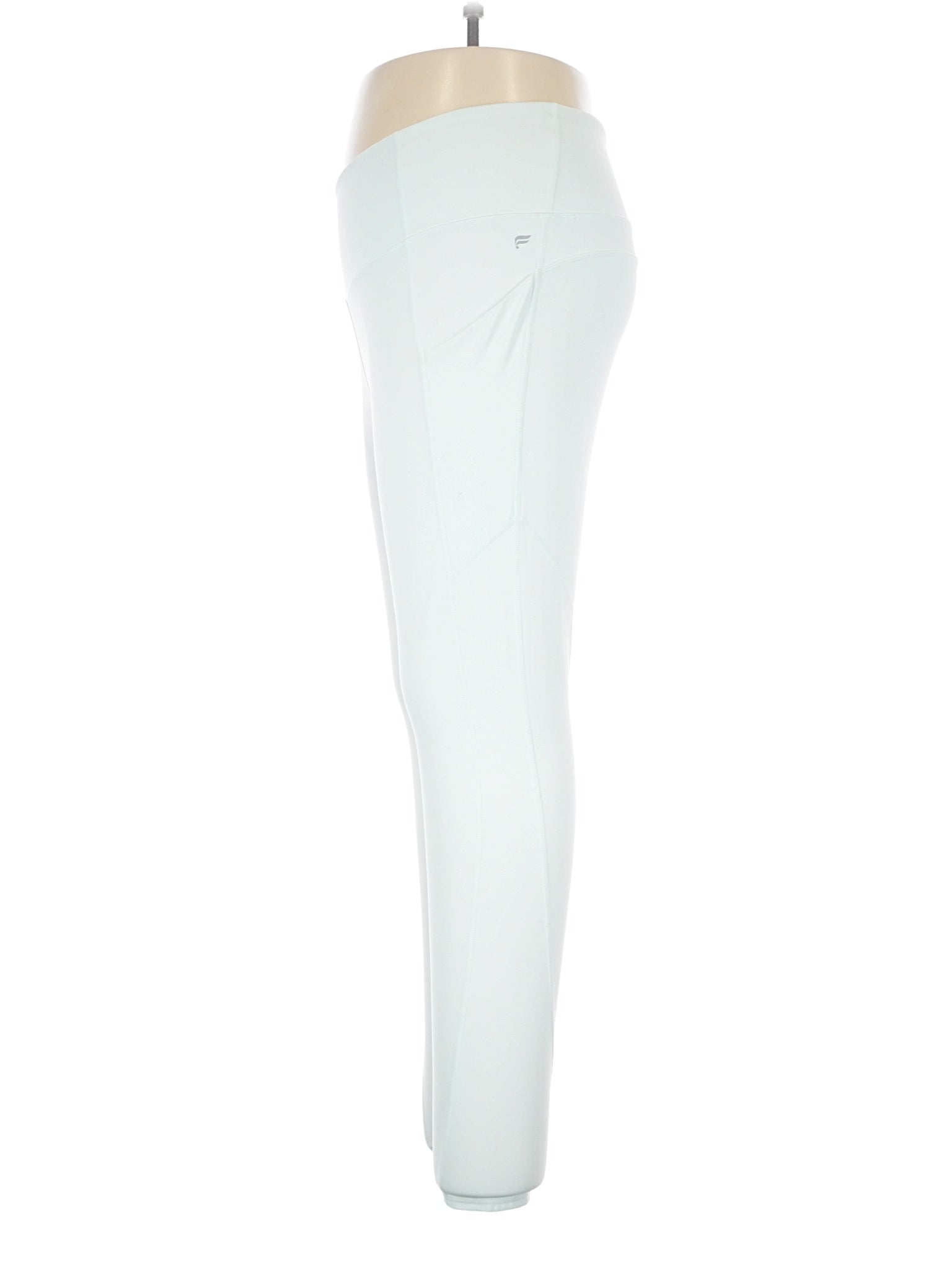 4 size - 2XEstimated W