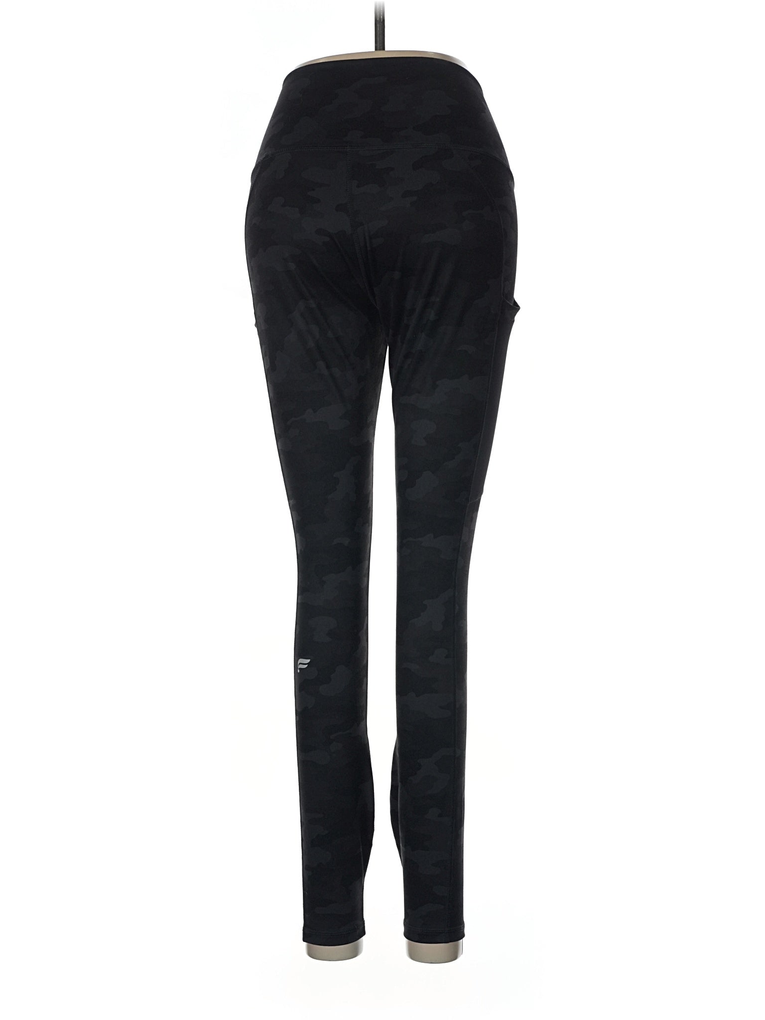 2 size - 6 (Estimated)