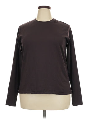 1 size - 2X (Estimated) W