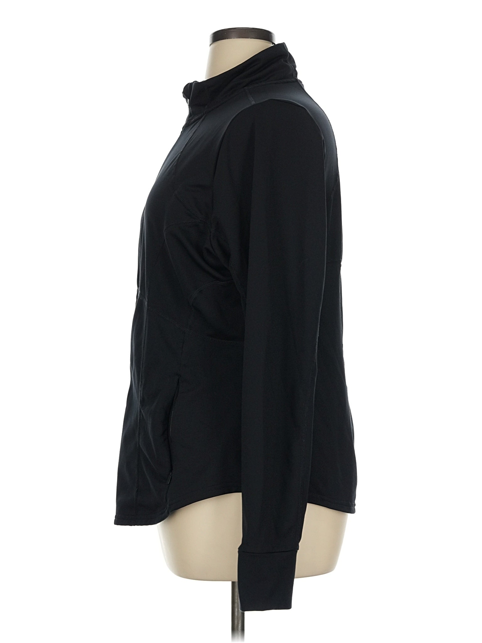 4 size - XL (Estimated)