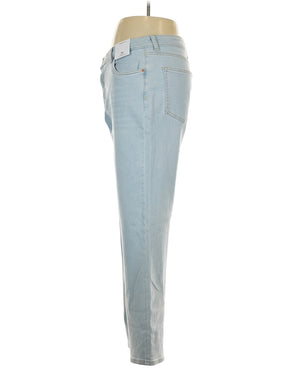 4 waist size - 35
