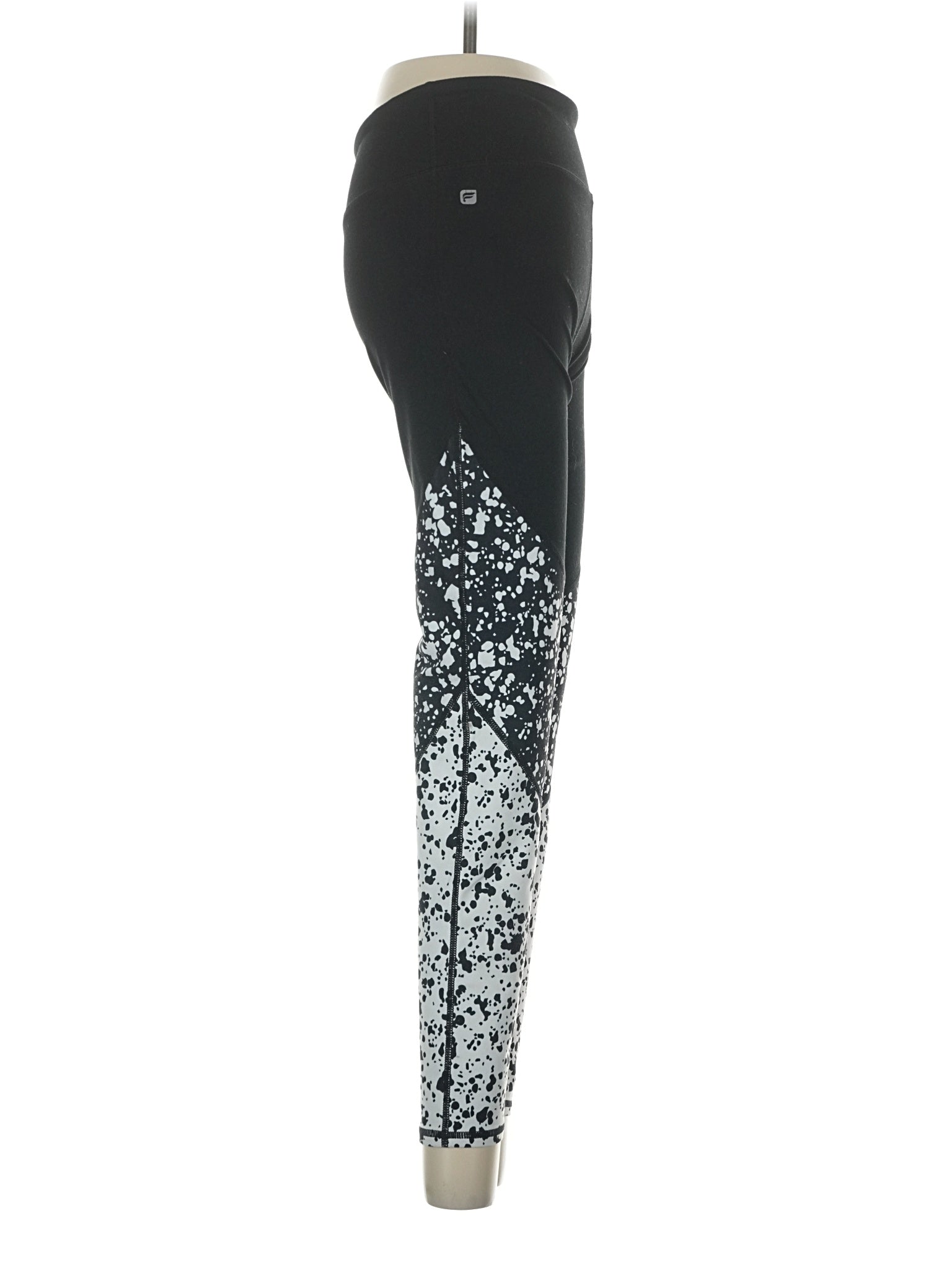 3 size - 27 (Estimated)