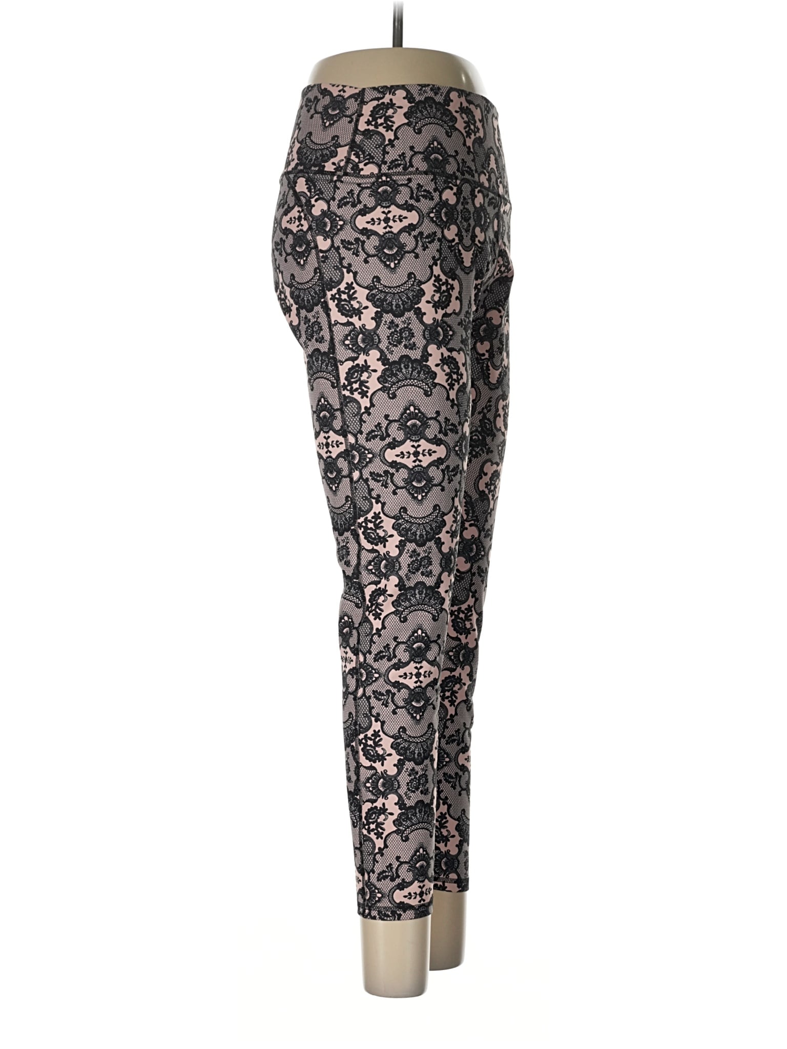 3 size - 29 (Estimated)