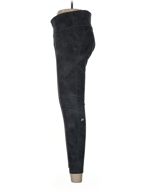 4 size - 27 (Estimated)