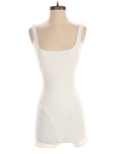 1 size - 3 (Estimated)