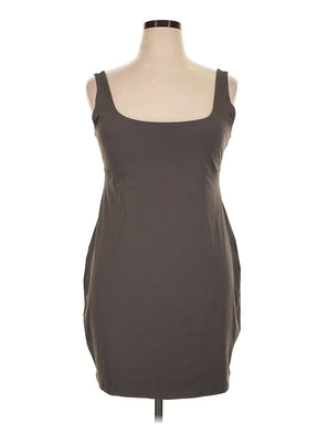 1 size - 1X (Estimated) W