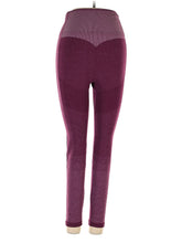 1 size - 2 (Estimated)