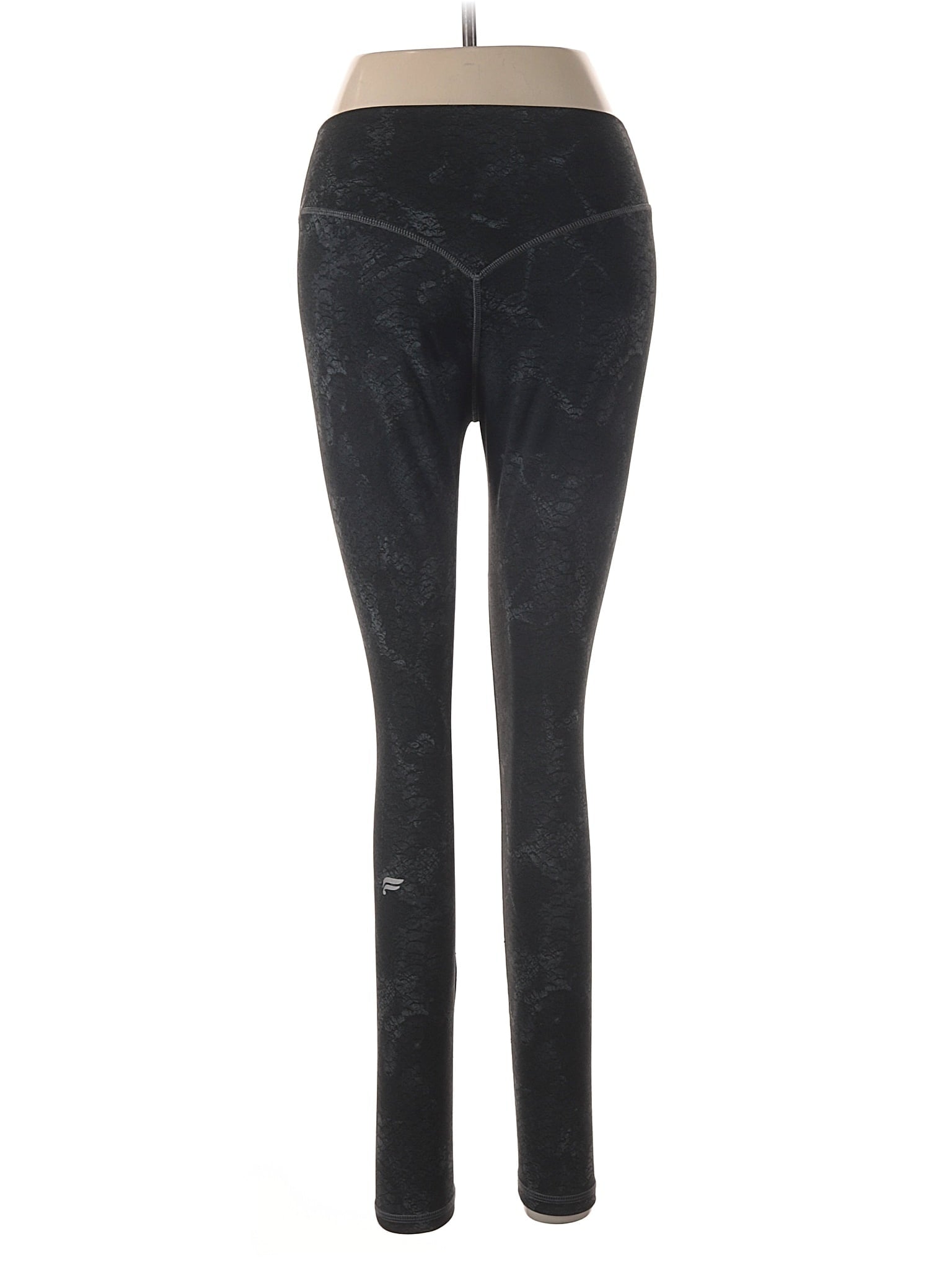 2 size - Sm (Estimated)