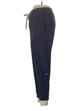 4 size - 30 (Estimated)