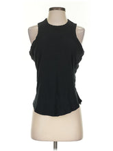 1 size - XS (Estimated)