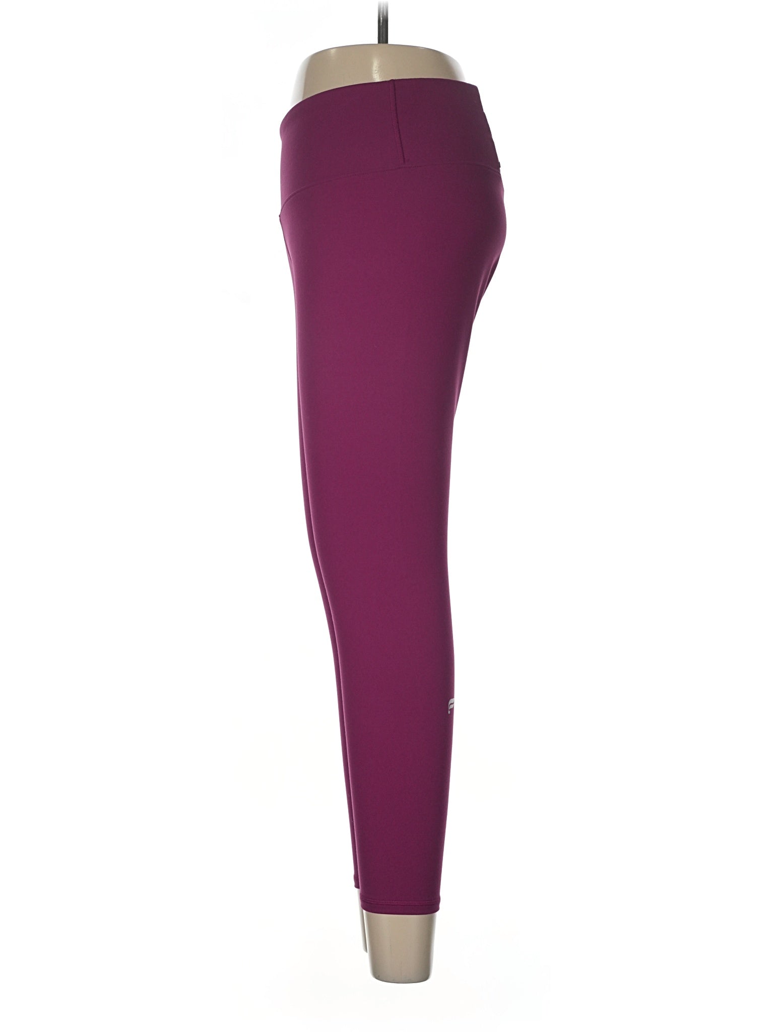4 size - 28 (Estimated)