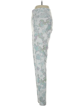4 size - 26 (Estimated)