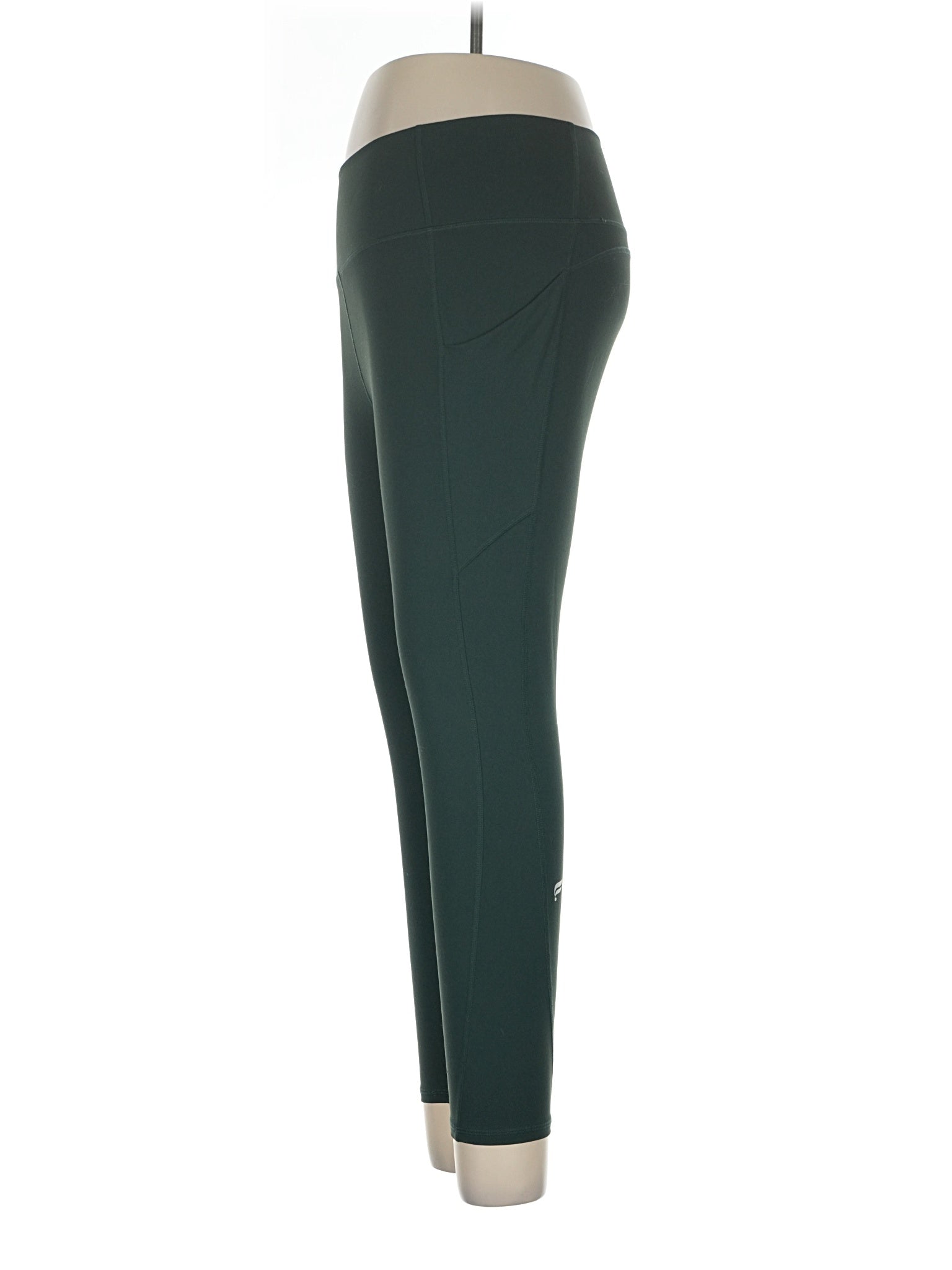 4 size - Lg(Estimated)