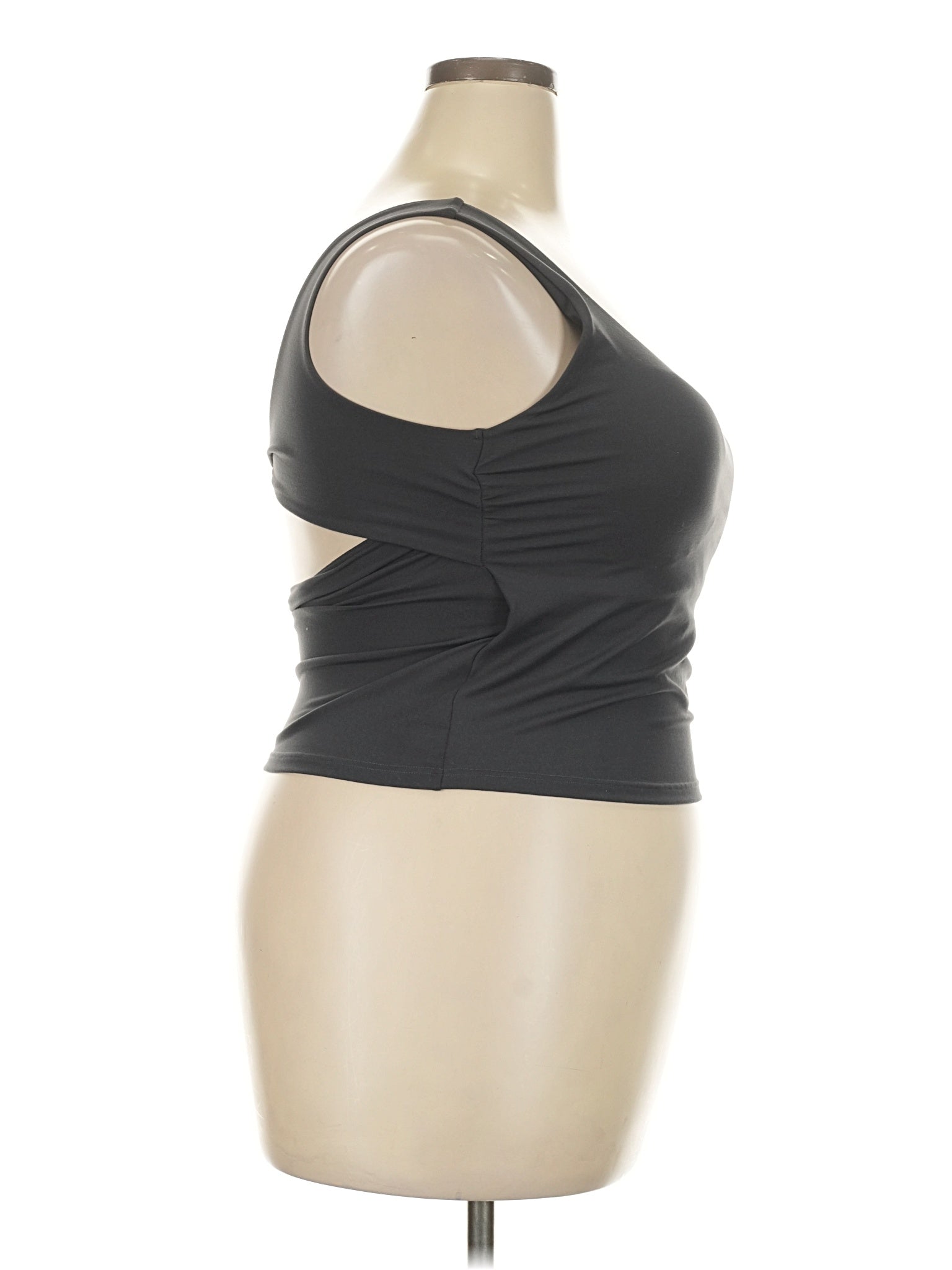3 size - XXL (Estimated)