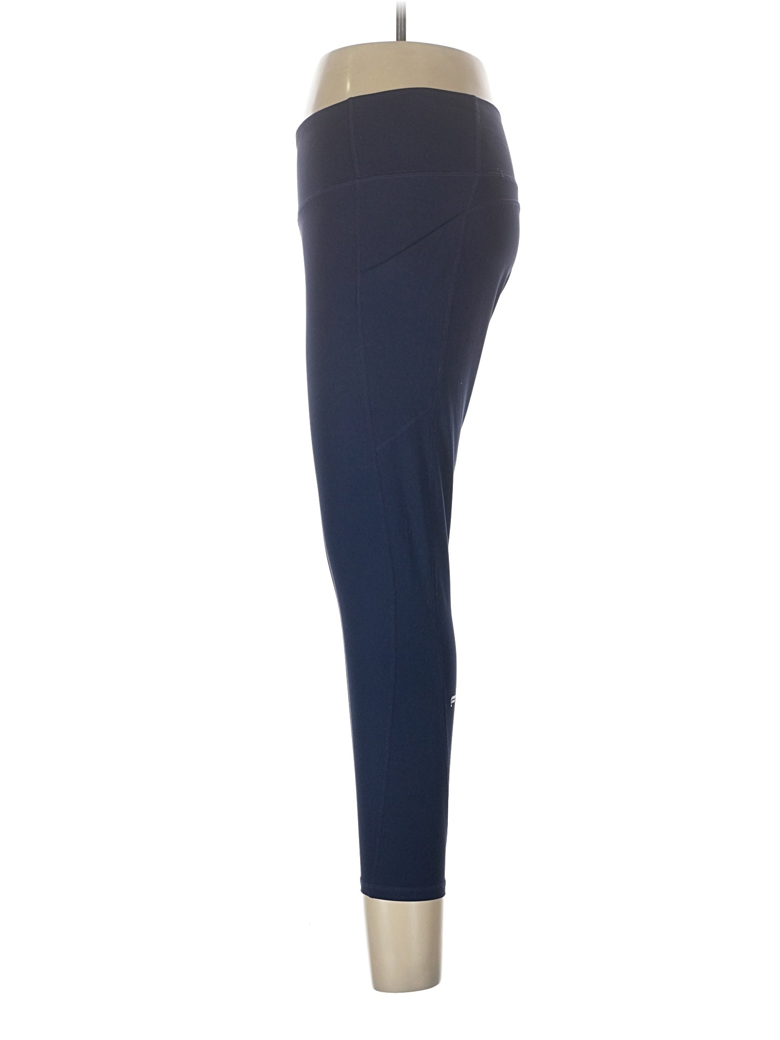 4 size - Lg(Estimated)