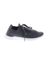 1 shoe size - 9