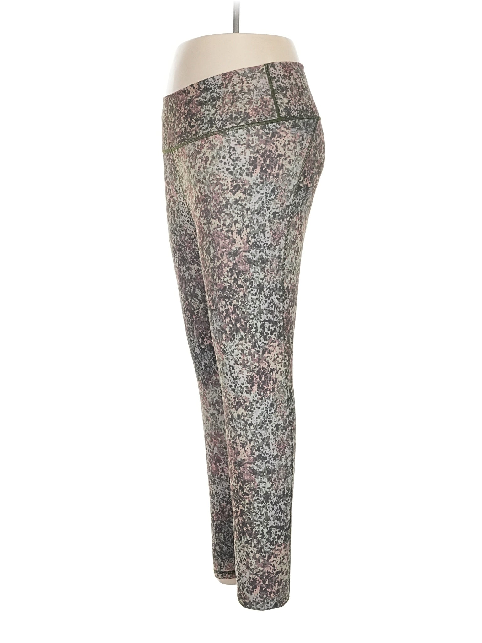 4 size - Lg (Estimated)