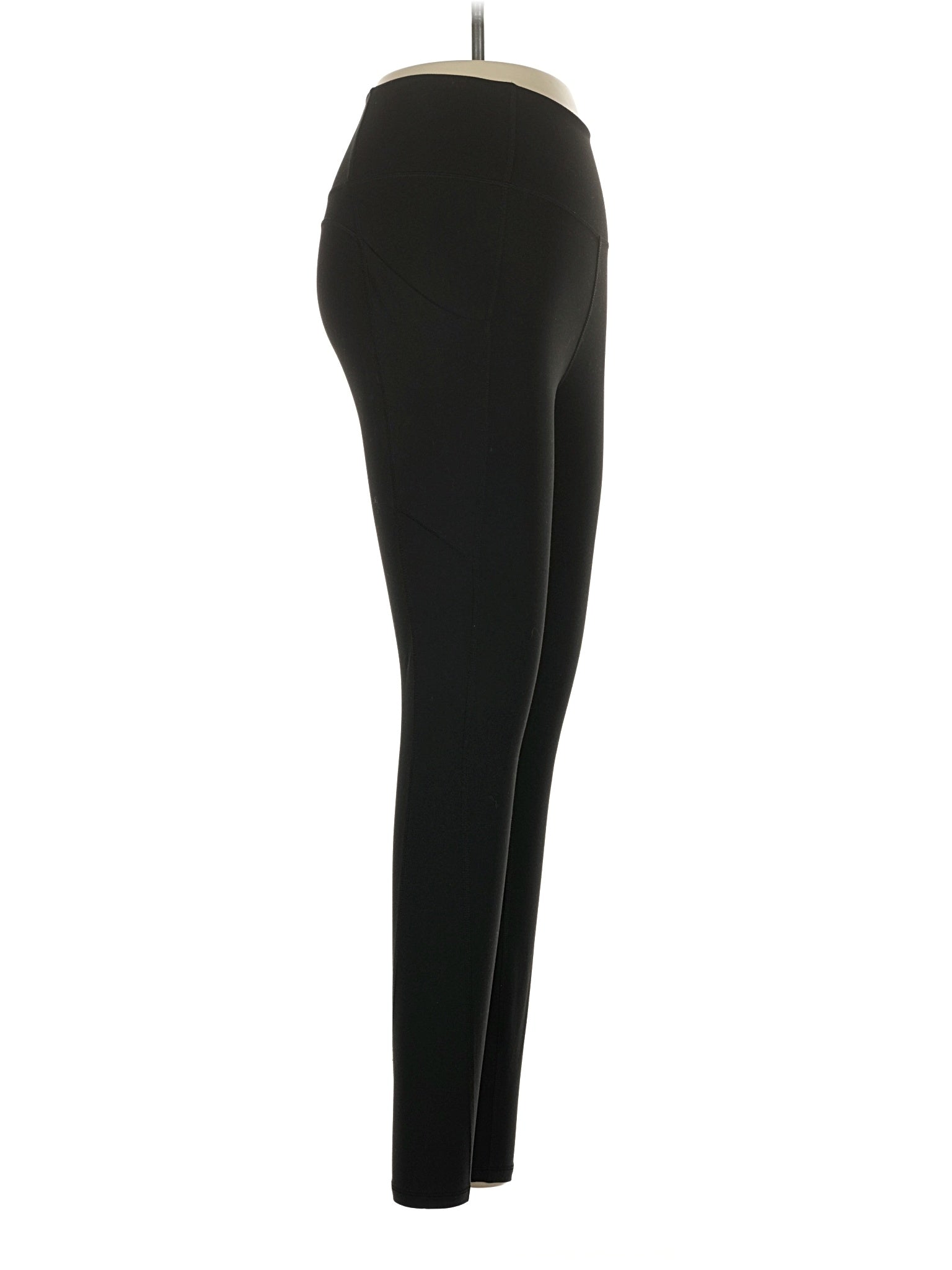 3 size - 23(Estimated)