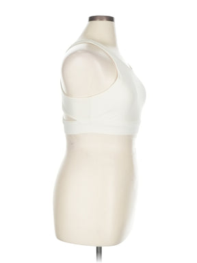 3 size - 0X(Estimated) W