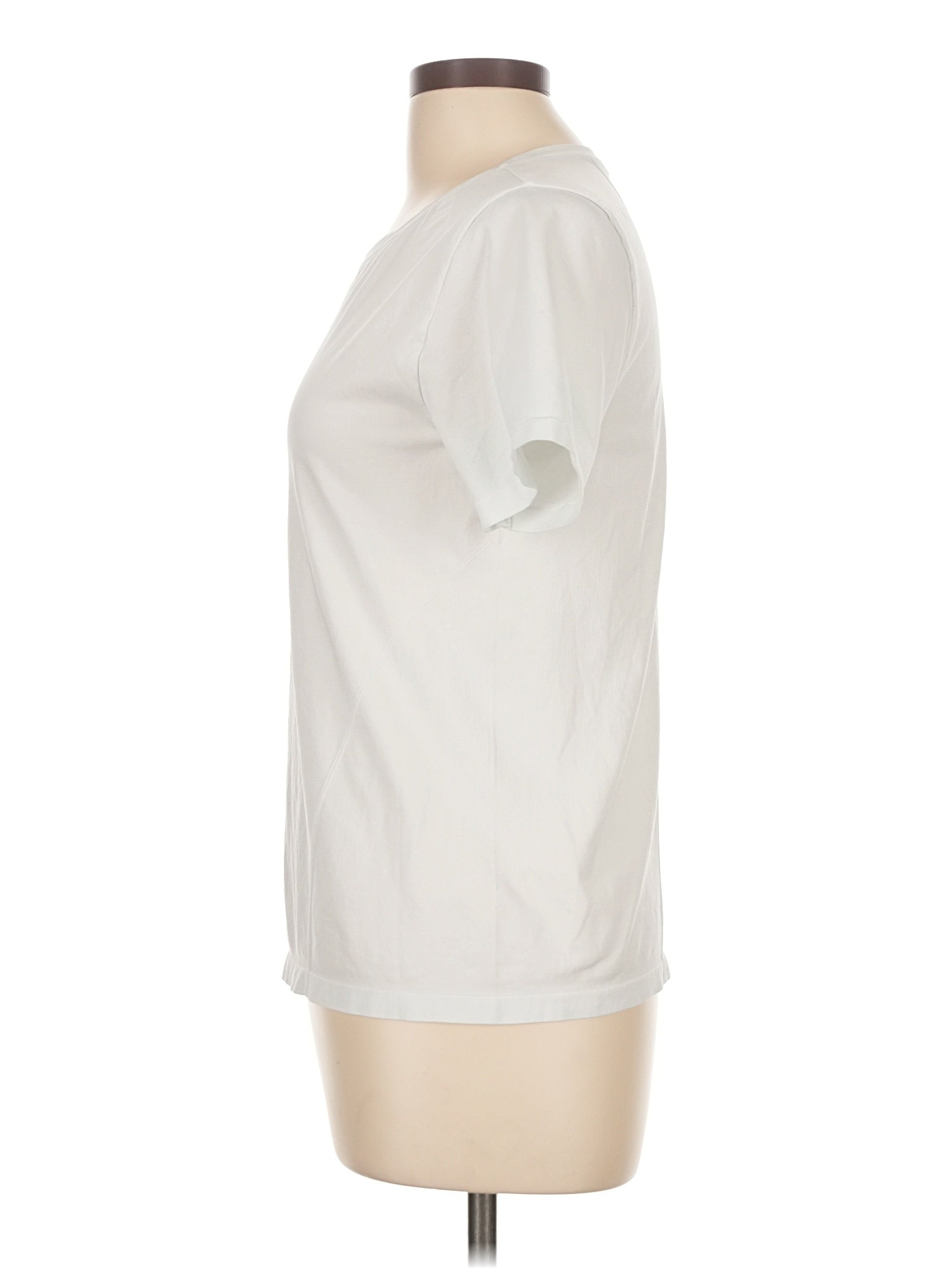 4 size - Lg(Estimated)