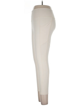 4 size - 30 (Estimated)