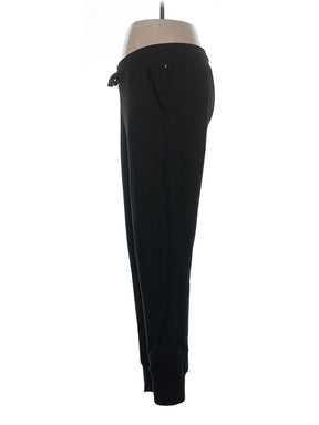 4 size - 30 (Estimated)
