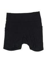 1 size - Lg (Estimated)