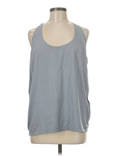 1 size - Med (Estimated)