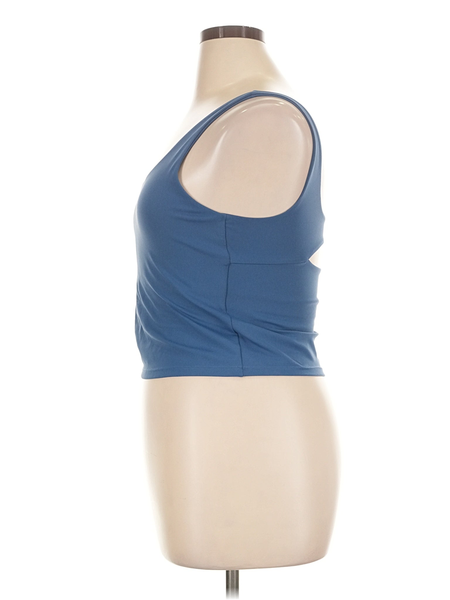 4 size - XL(Estimated)