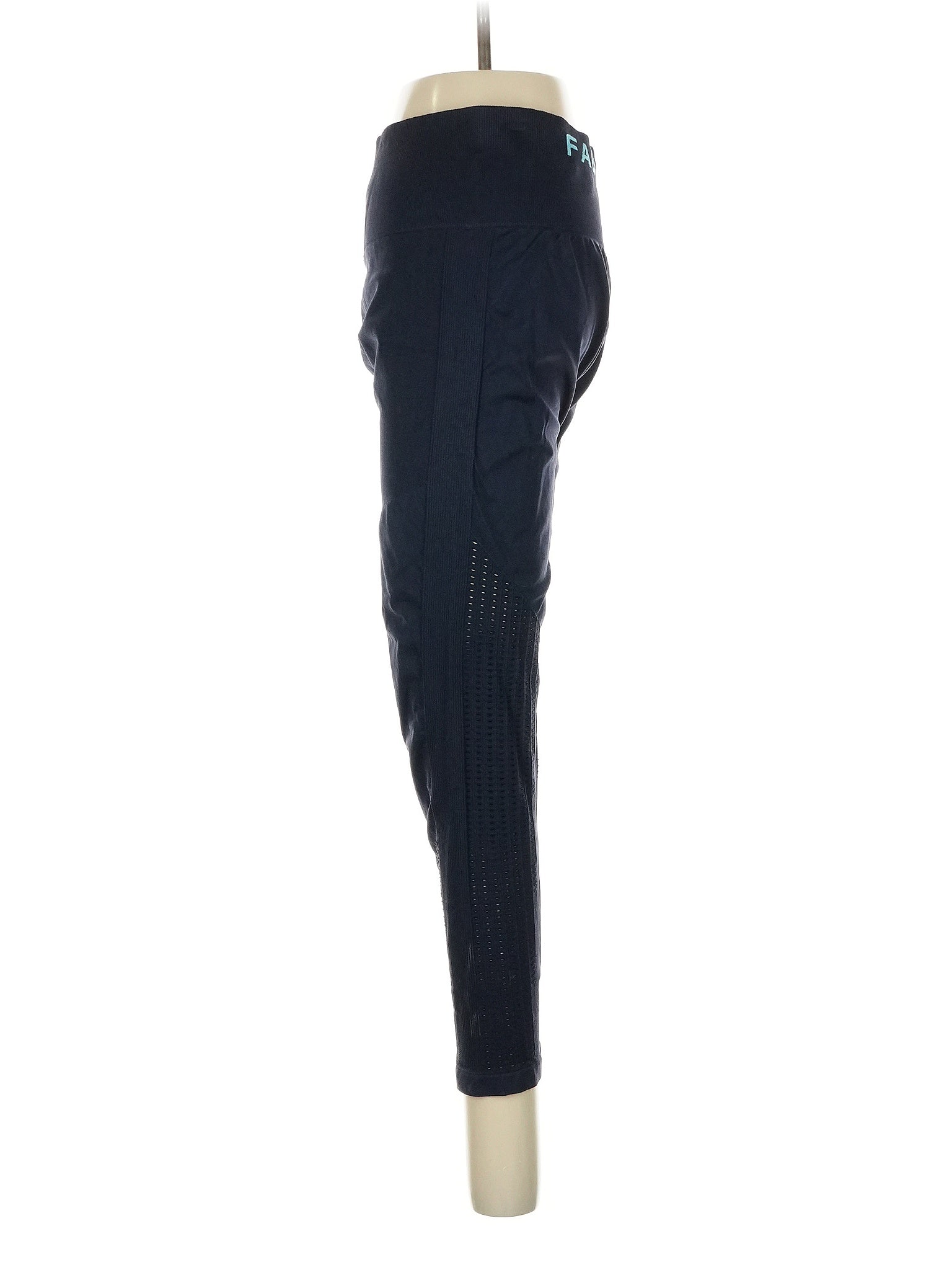 4 size - 26 (Estimated)