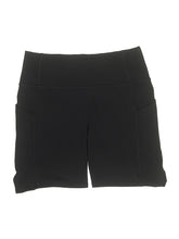 1 size - SM (Estimated)