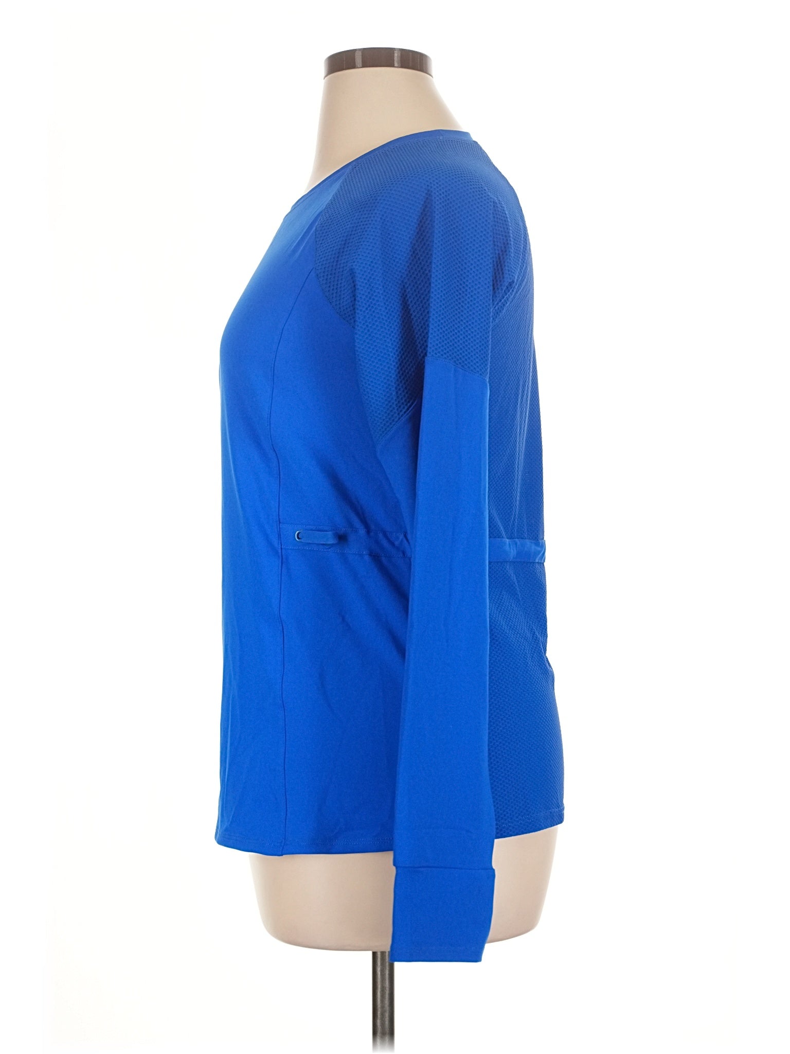 4 size - XL (Estimated)