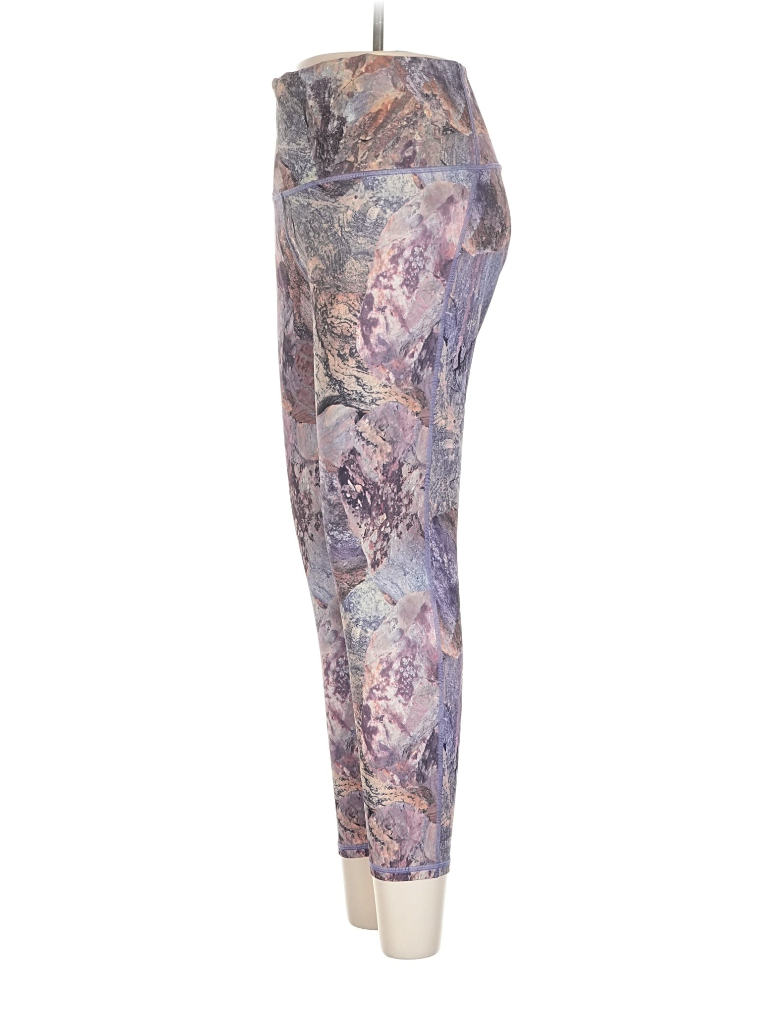 4 size - 28 (Estimated)