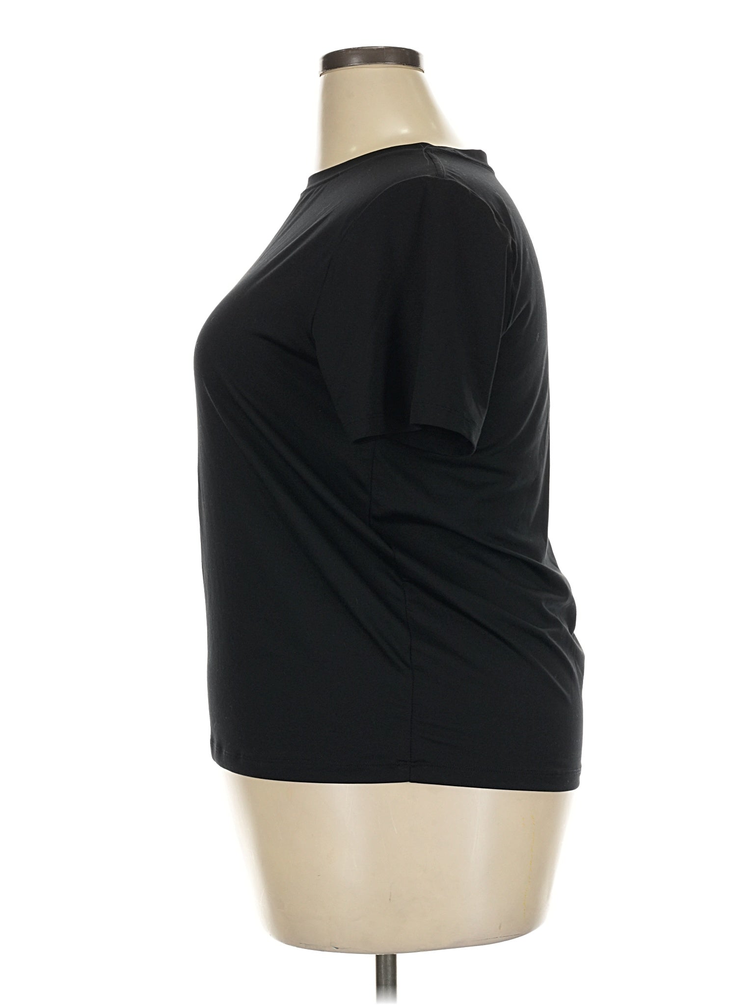 4 size - XXL (Estimated)