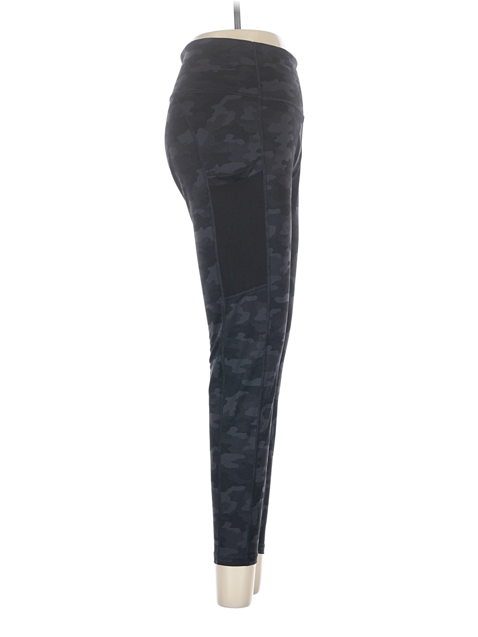 3 size - 27 (Estimated)