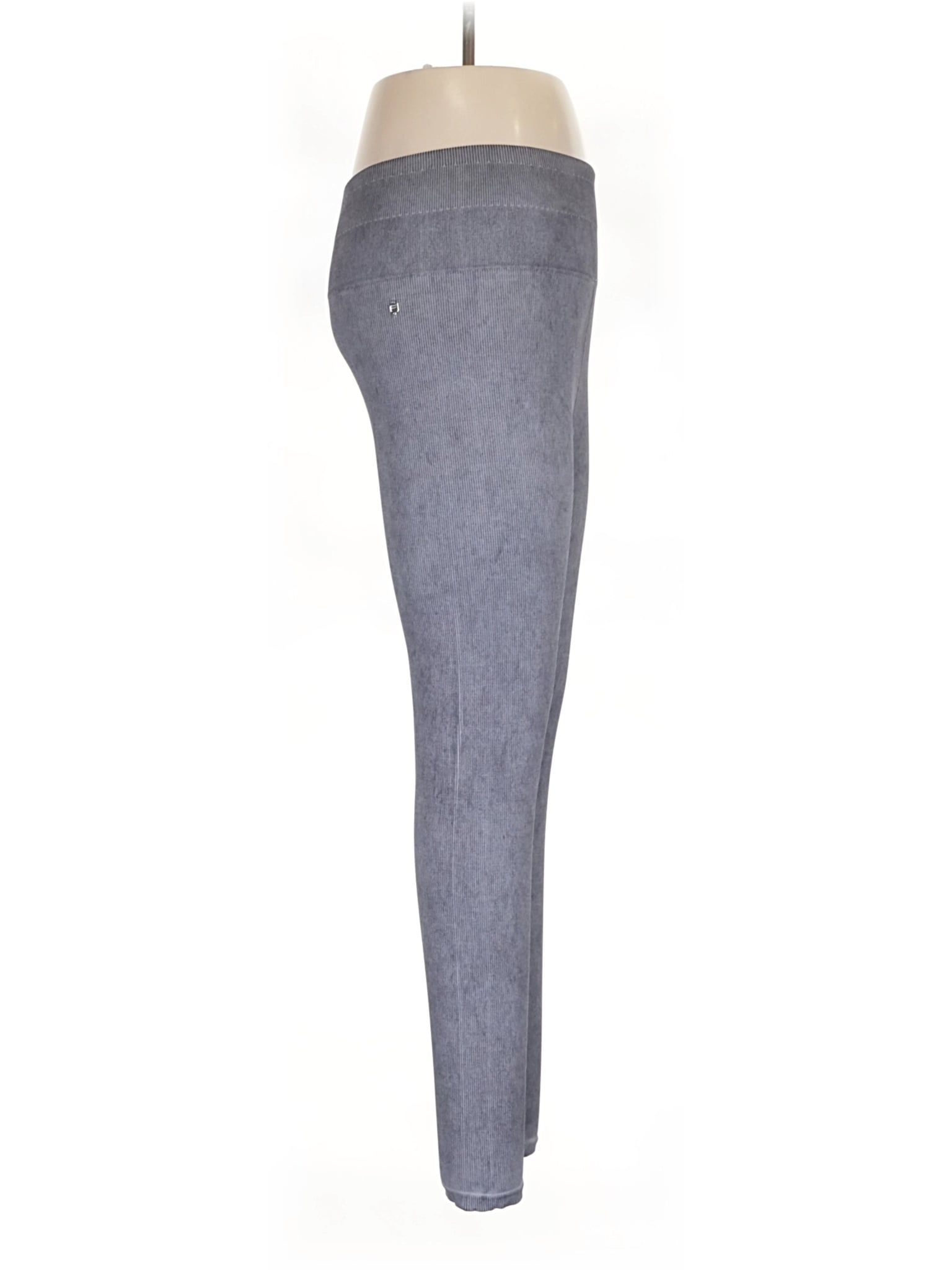 3 size - XLEstimated