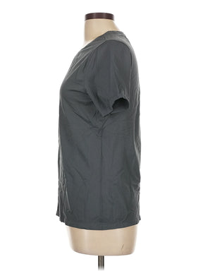 4 size - Lg (Estimated)