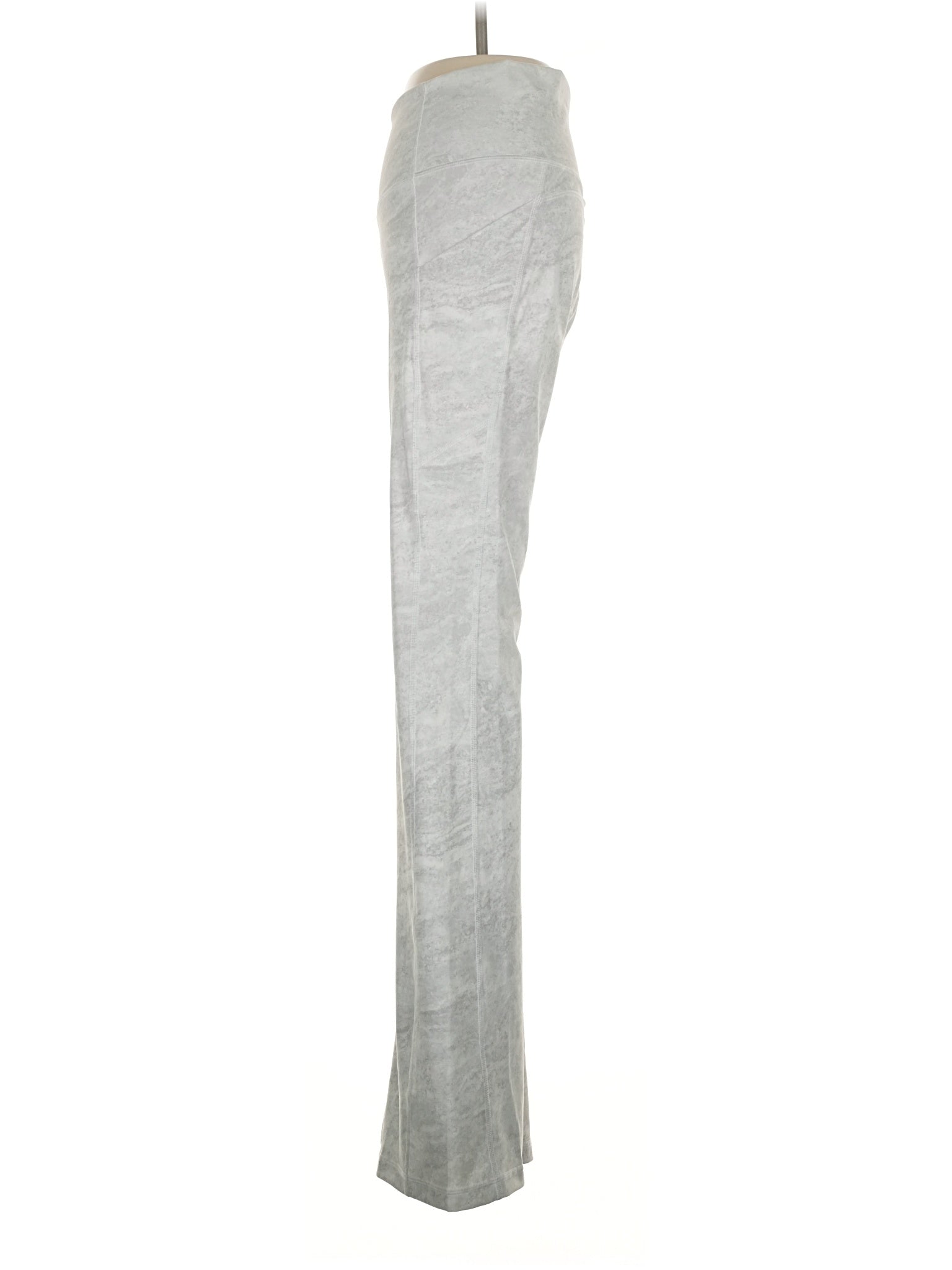 4 size - 26 (Estimated)